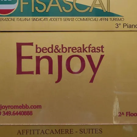 Hotel Enjoy 3*